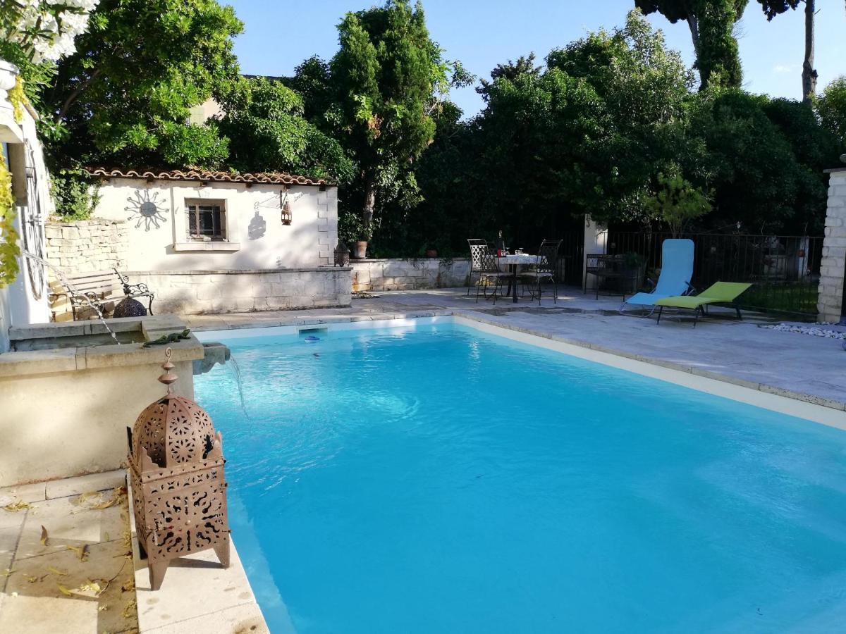 Calenco Des Carlenes Appartement Tarascon Buitenkant foto